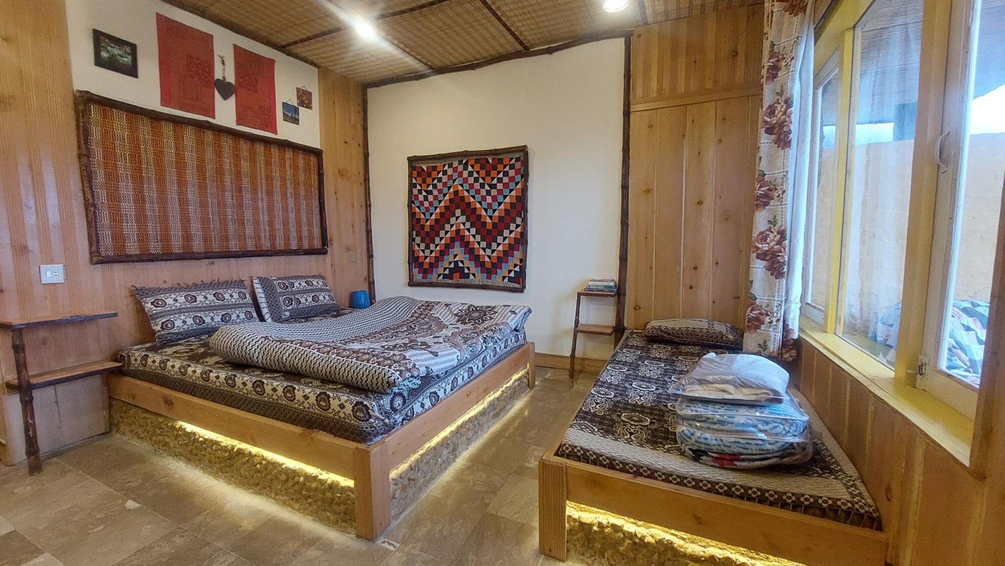 Khana Badosh Resort Kalam Exterior photo